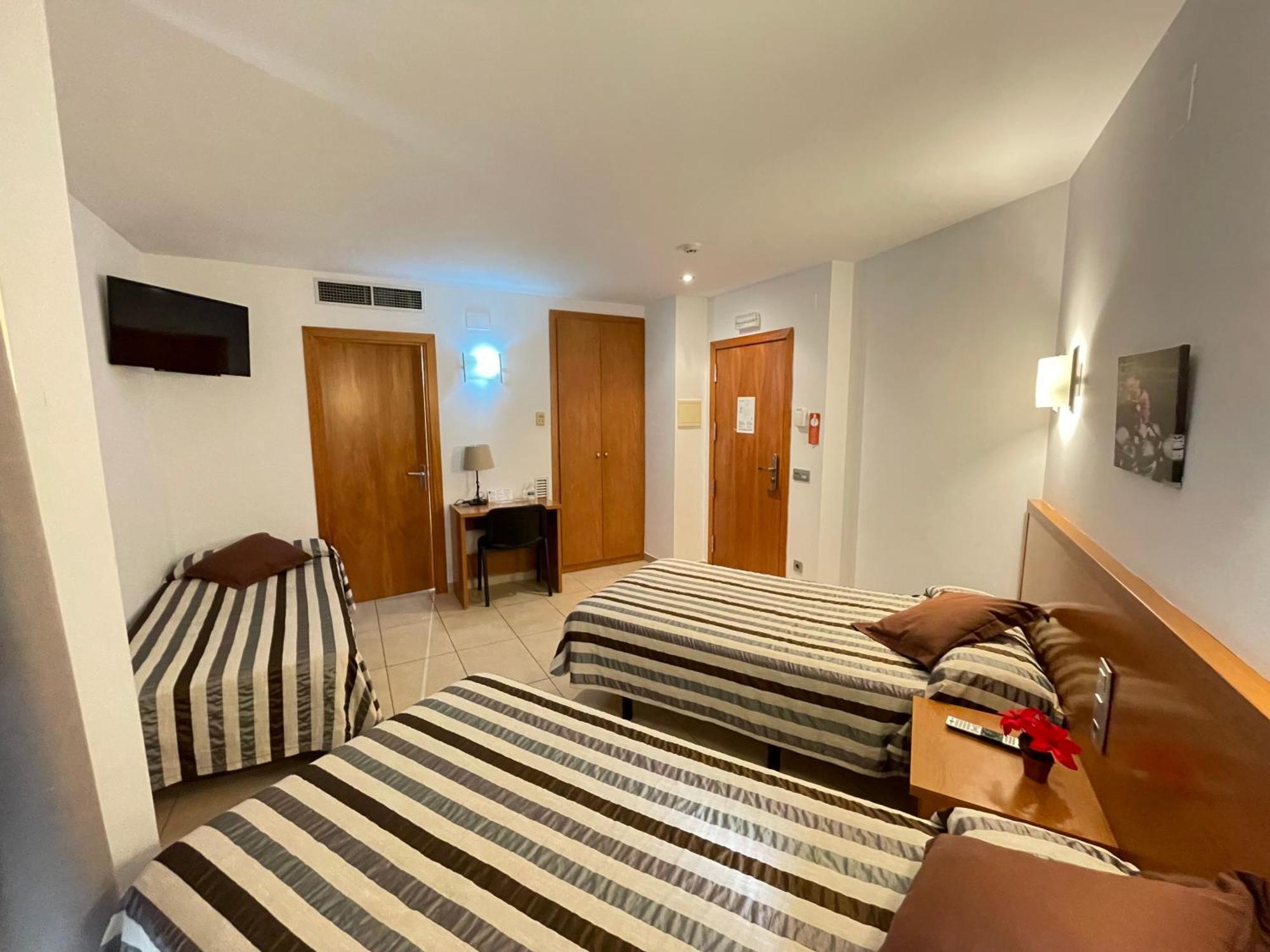 Hotel Avenida Эль-Морель Экстерьер фото